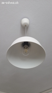 Tienidlo / lampa ikea