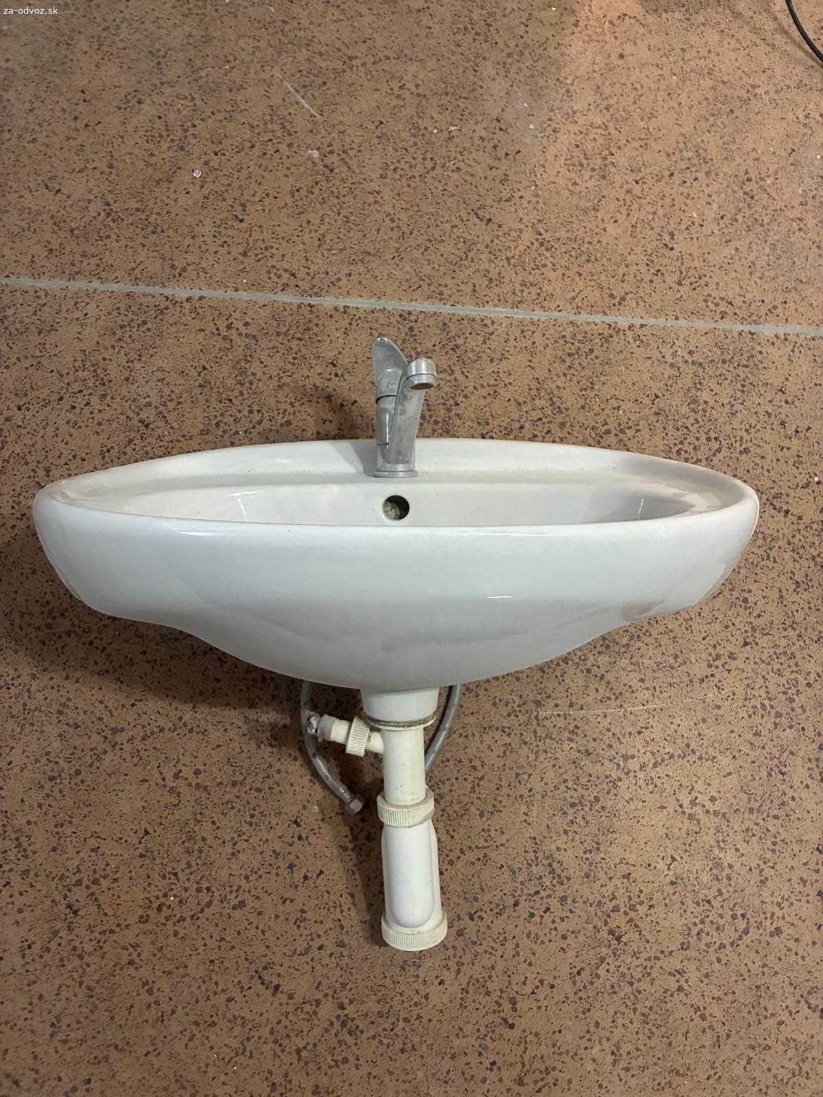 Umývadlo za odvoz