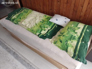 valendy a manželská posteľ