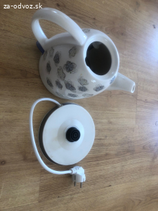 Varná konvica porcelánová