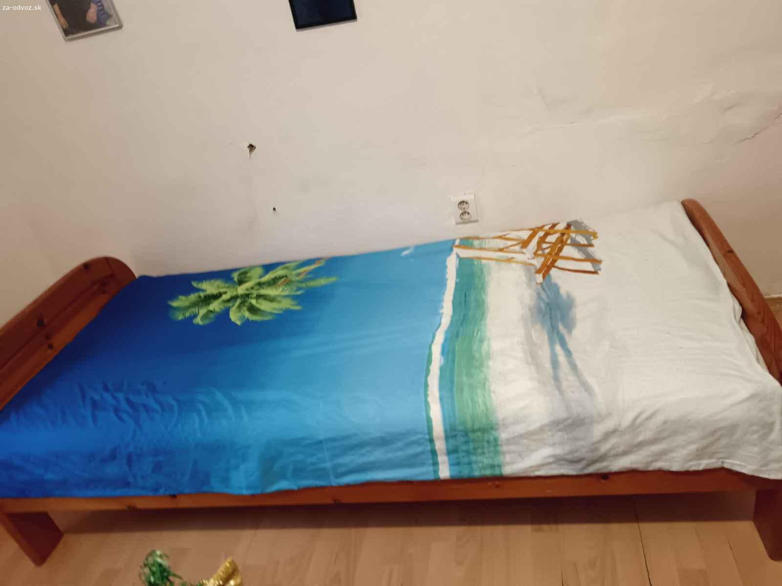 Vimenim postel spolu s matracom na gauc...