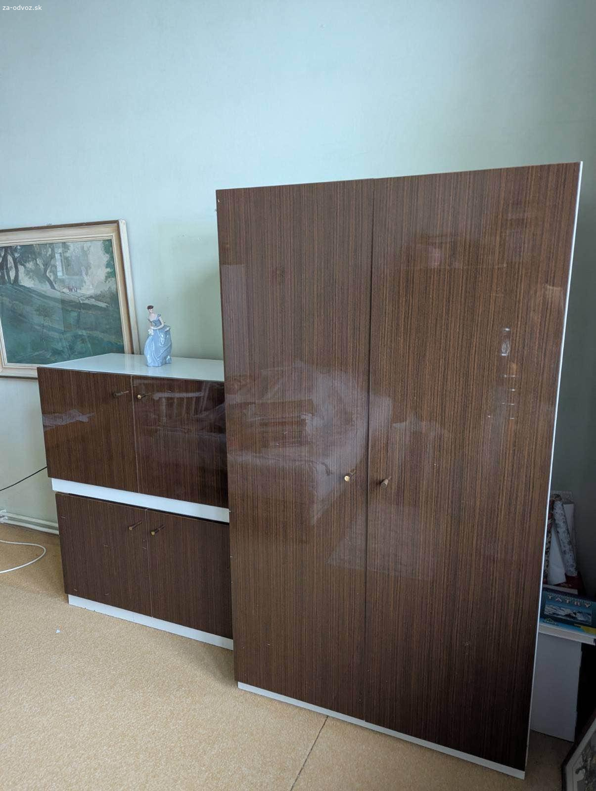 Za odvoz skrinky viz. foto