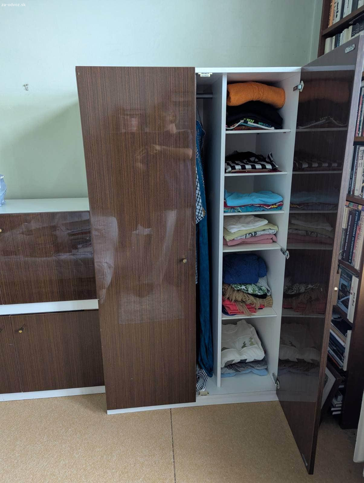 Za odvoz skrinky viz. foto