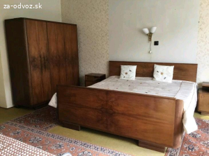 Zoberiem staré skrine MASIV