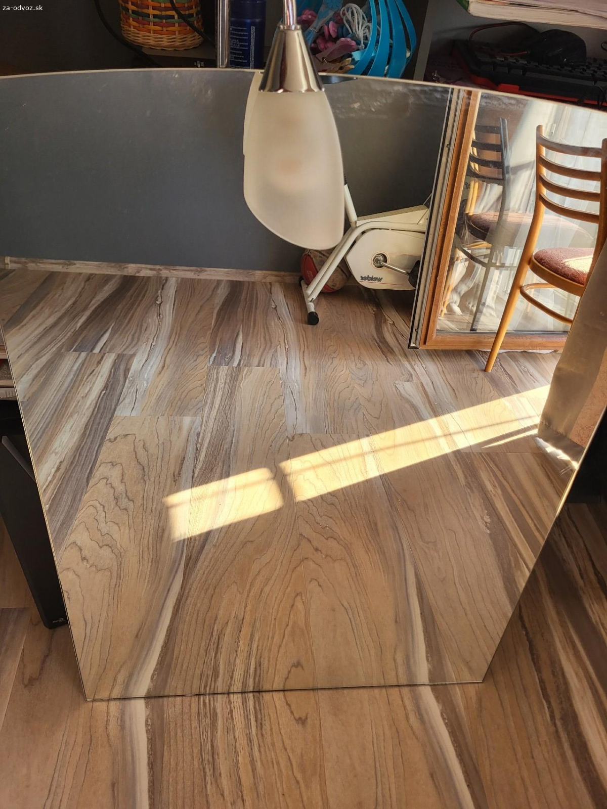 zrkadlo so svetlom do kupelne